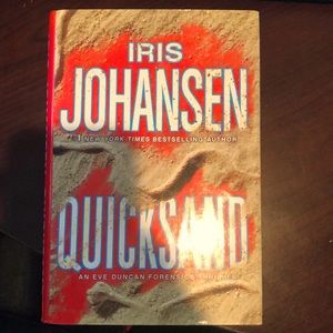 Hardcover Iris Johansen book - Quicksand